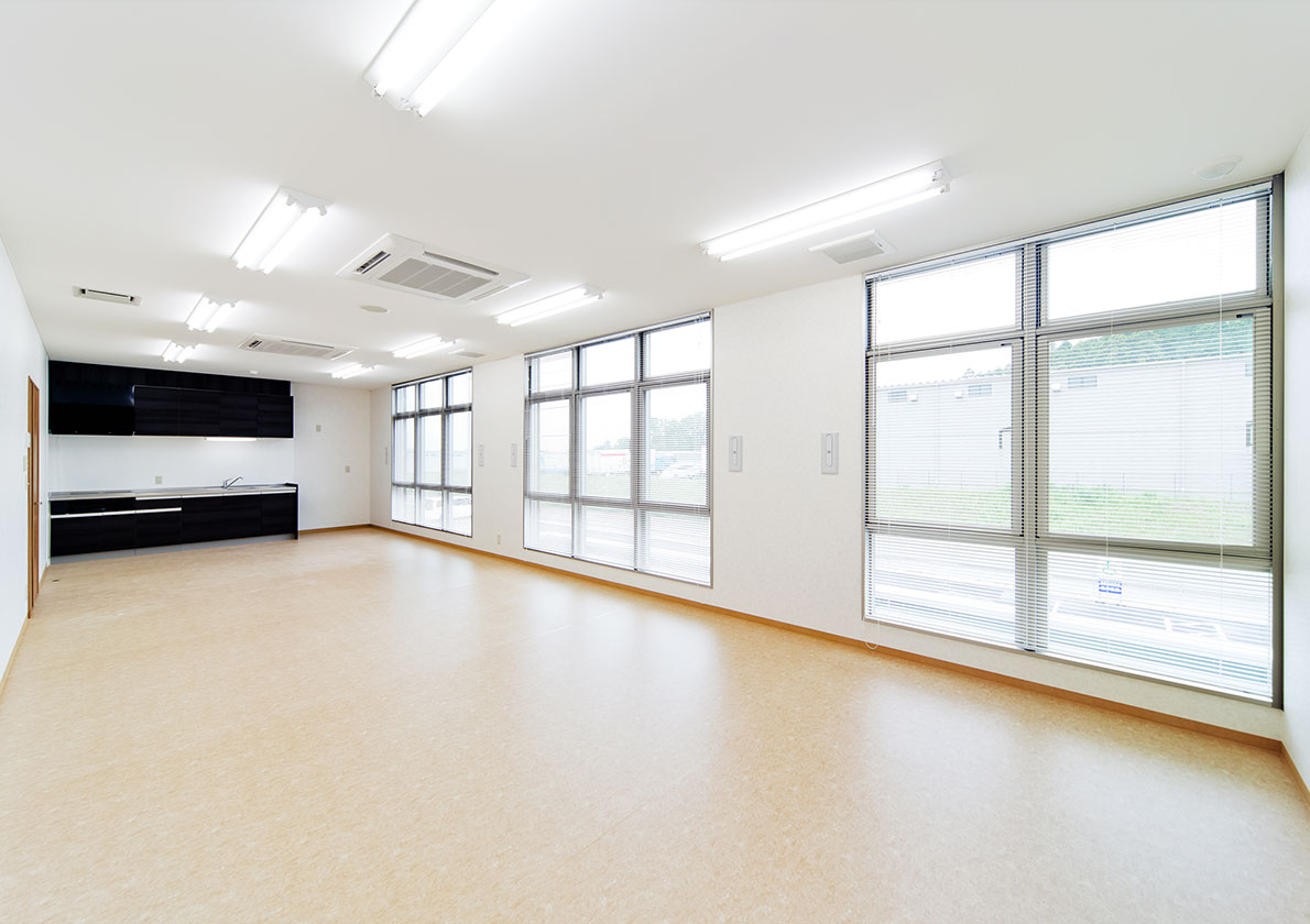 株式会社山西亀山バックアップPC工場